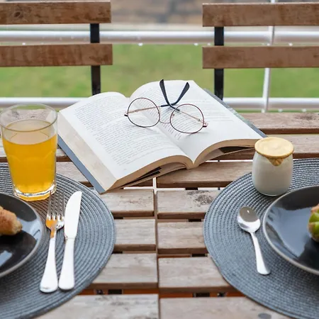 Piornais By Homie Panasqueira (Madeira)